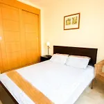 One Bedroom In דירה