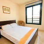 דירה One Bedroom In אסטפונה